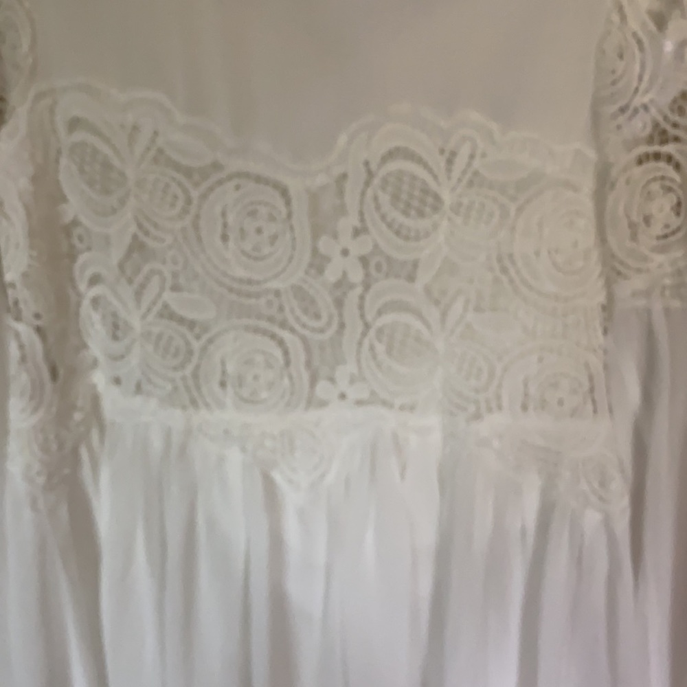 Endless rose lace dress - Picture 5 of 7